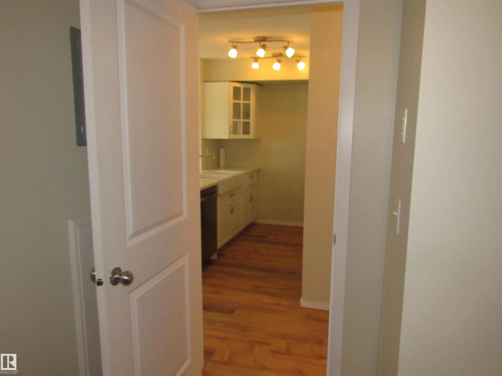 Photo 6 of 308 5370 Chappelle Rd Sw, Edmonton AB