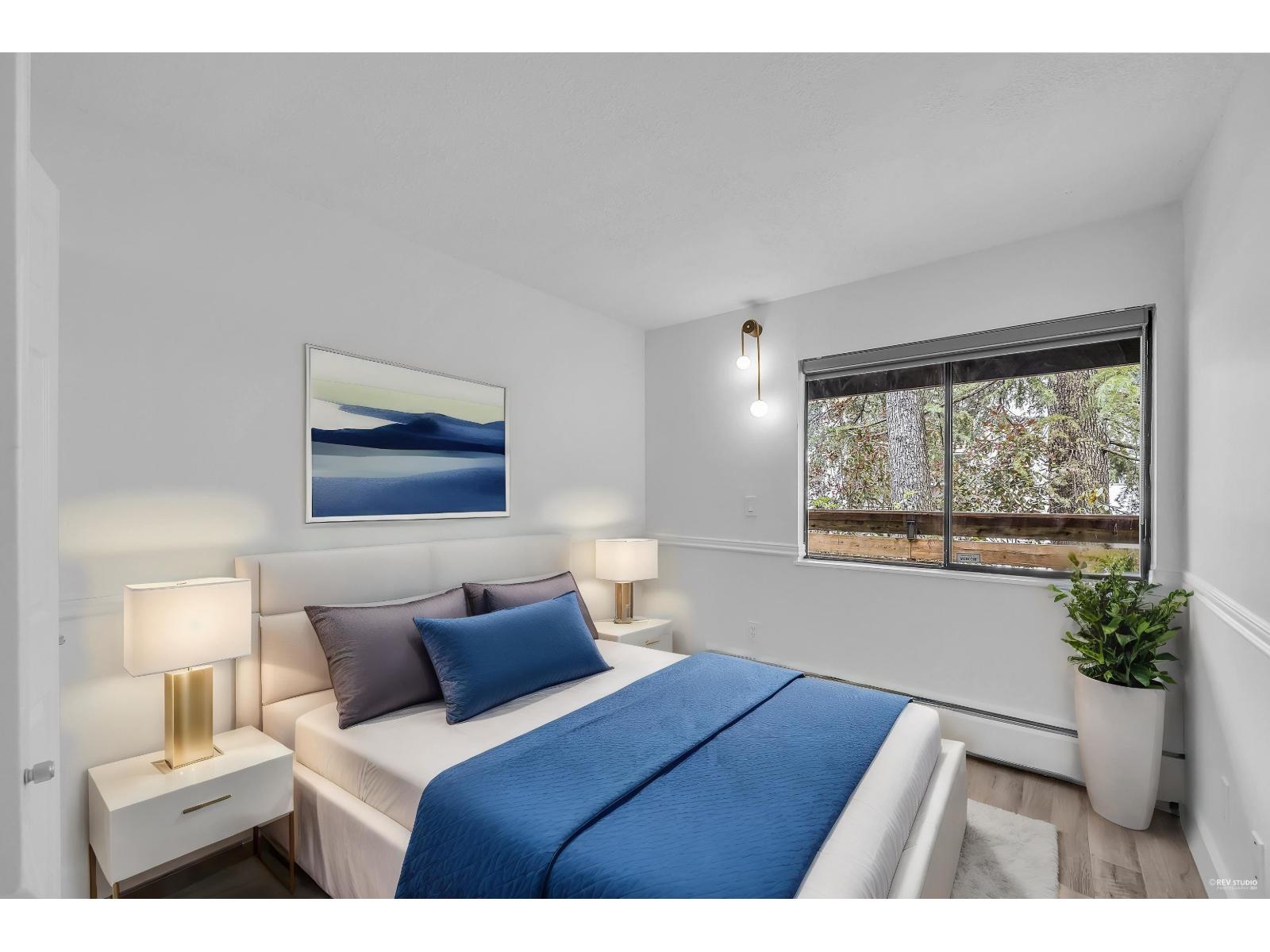 Photo 21 of 102 1555 Fir Street, White Rock BC