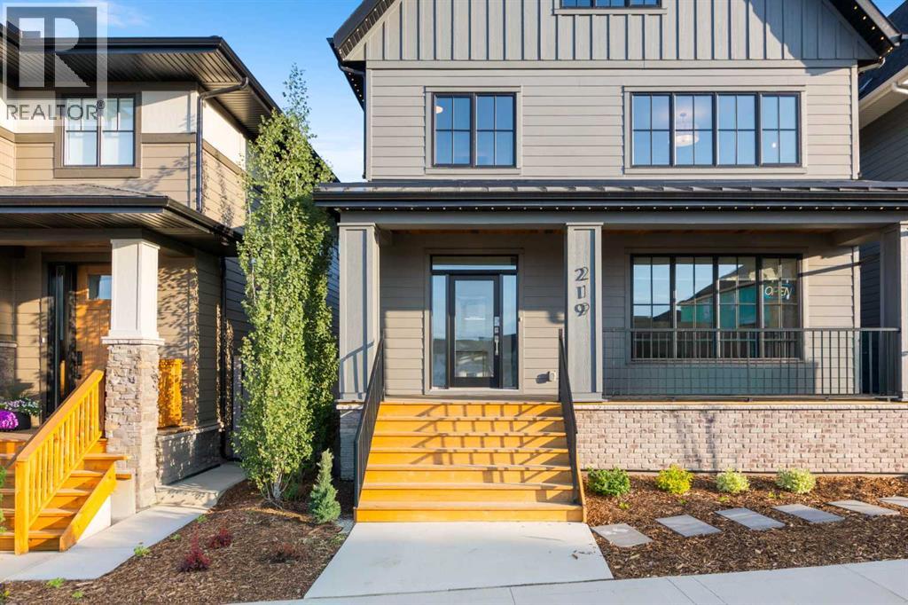 Single Family House for Sale in  Calais Drive SW Currie Barracks Calgary 