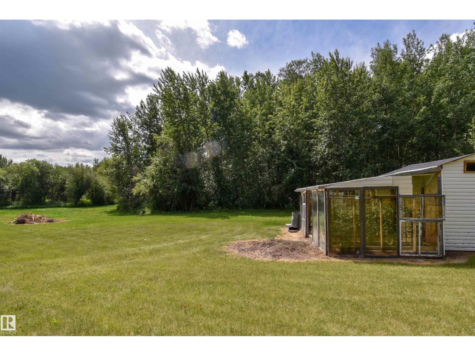 Photo 4 of 3 54429 Ste Anne Trail, Rural Lac Ste Anne County AB