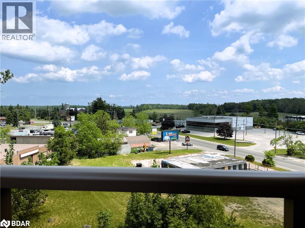 Photo 3 of 414 Blake Street Unit 702, Barrie ON