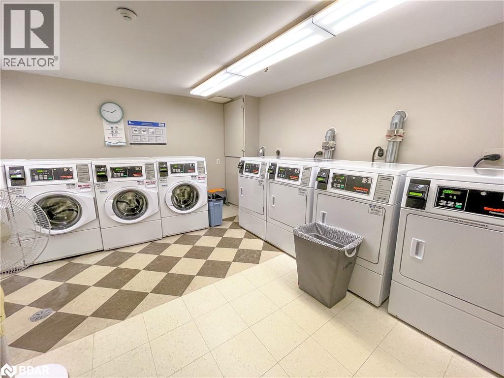 Photo 8 of 414 Blake Street Unit 702, Barrie ON