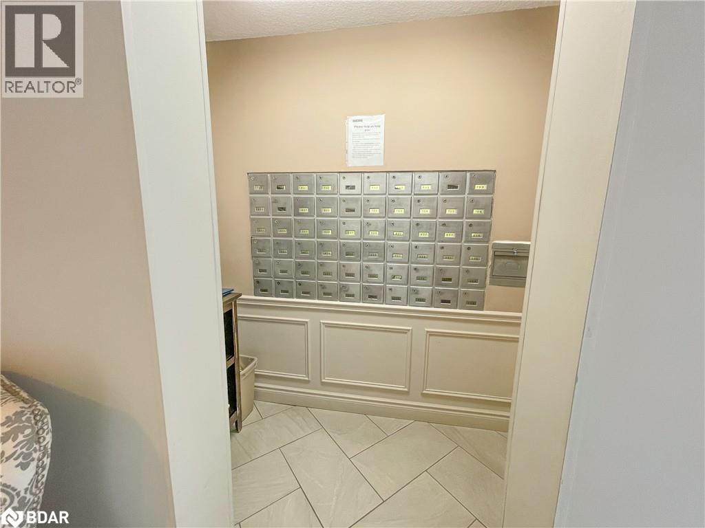 Photo 16 of 414 Blake Street Unit 702, Barrie ON
