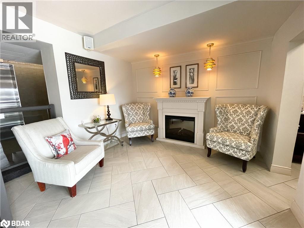Photo 7 of 414 Blake Street Unit 702, Barrie ON