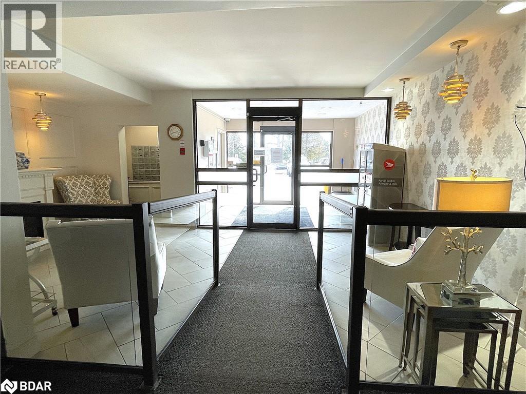 Photo 9 of 414 Blake Street Unit 702, Barrie ON