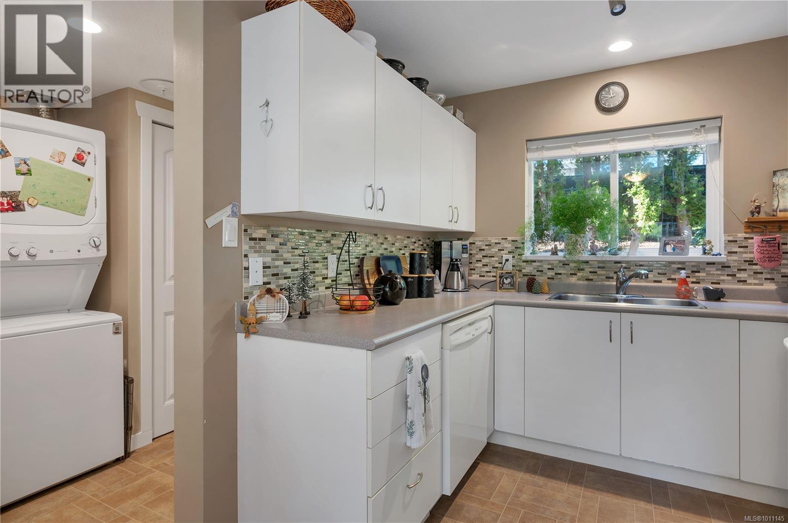 10 1315 Creekside Way, Campbell River