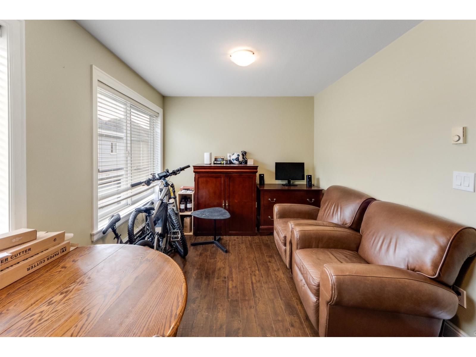 Photo 34 of 7132 195 Street, Surrey BC