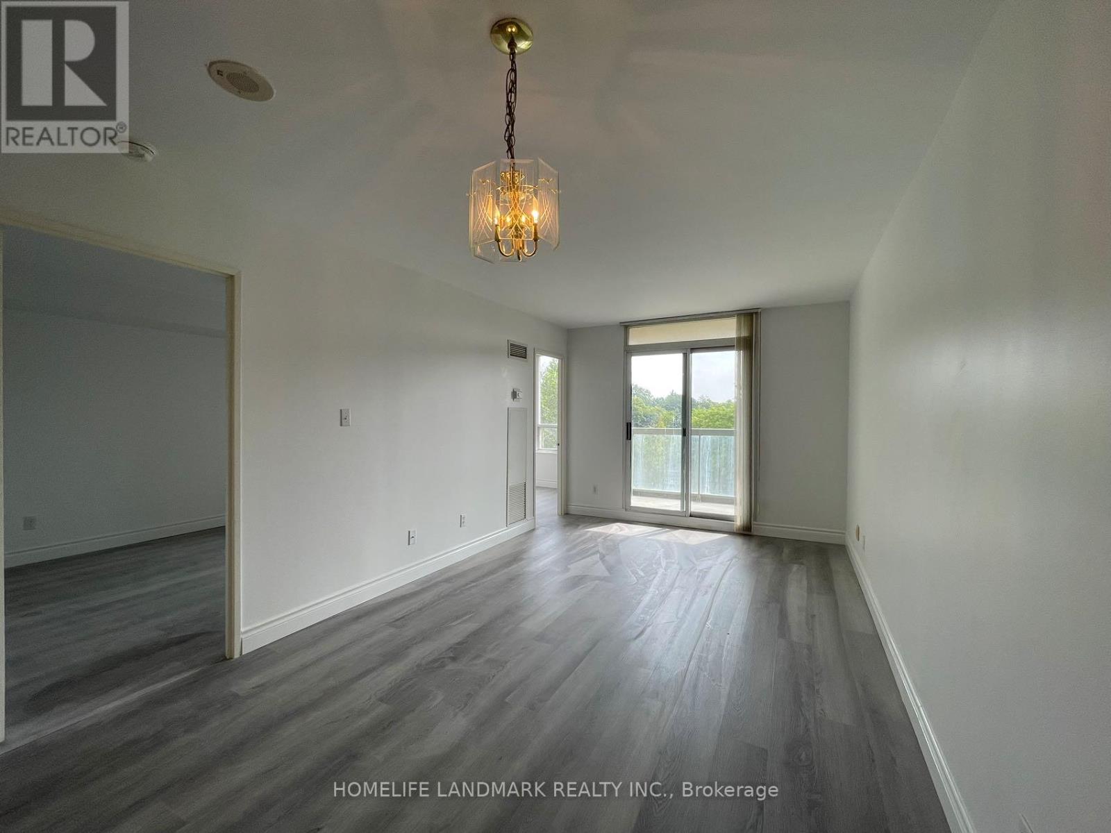 Photo 1 of 606 28 Empress Avenue, Toronto ON