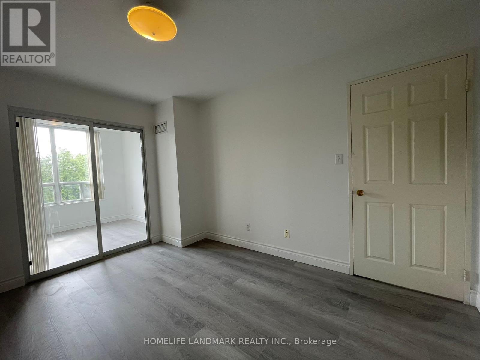 Photo 12 of 606 28 Empress Avenue, Toronto ON