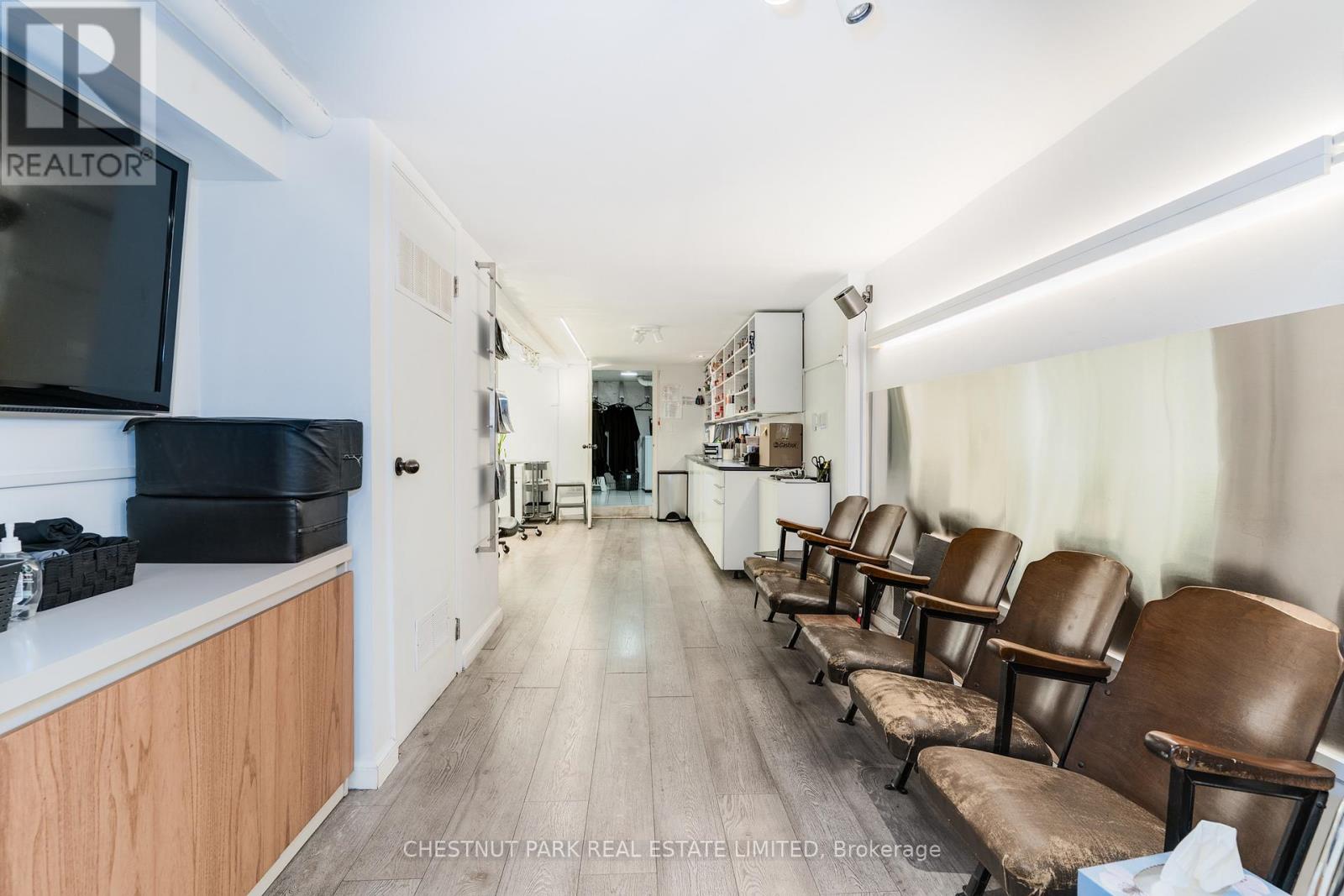 Photo 2 of 200 Ossington Avenue, Toronto ON