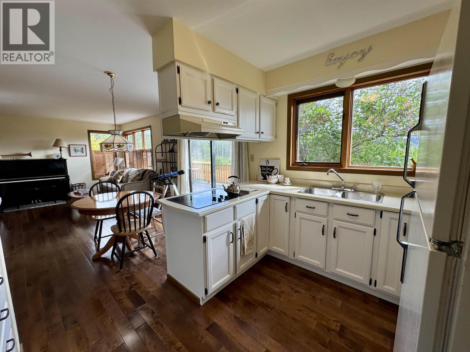 6496 FISHER ROAD, Telkwa