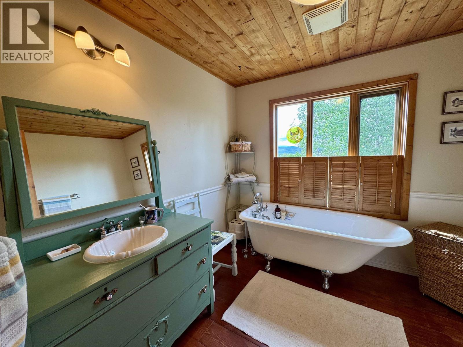 6496 FISHER ROAD, Telkwa
