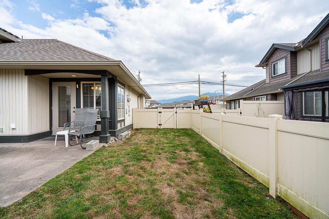 Photo 10 of 39 6450 Blackwood Lane Sardis South, Chilliwack BC