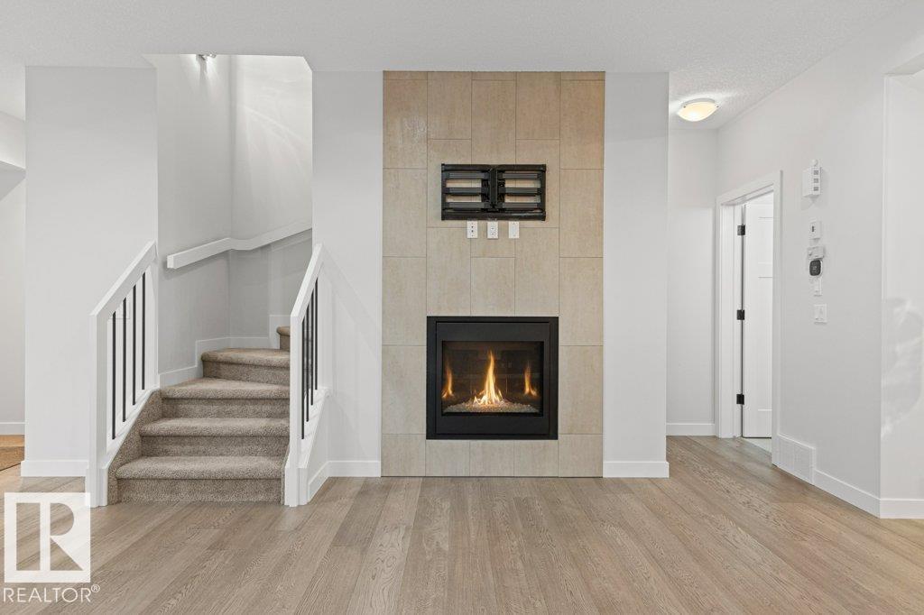 Photo 75 of 7214 Cardinal Wy Sw, Edmonton AB