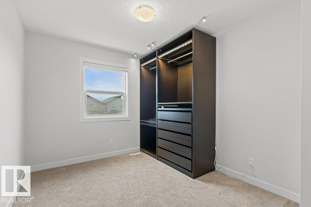 Photo 48 of 7214 Cardinal Wy Sw, Edmonton AB