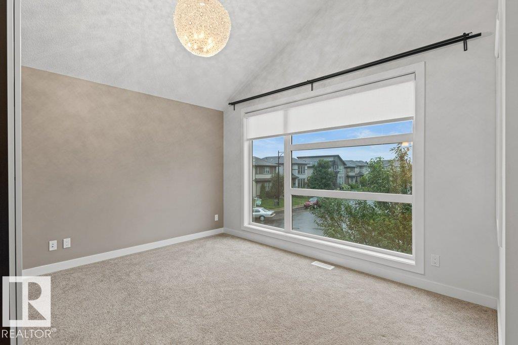 Photo 41 of 7214 Cardinal Wy Sw, Edmonton AB