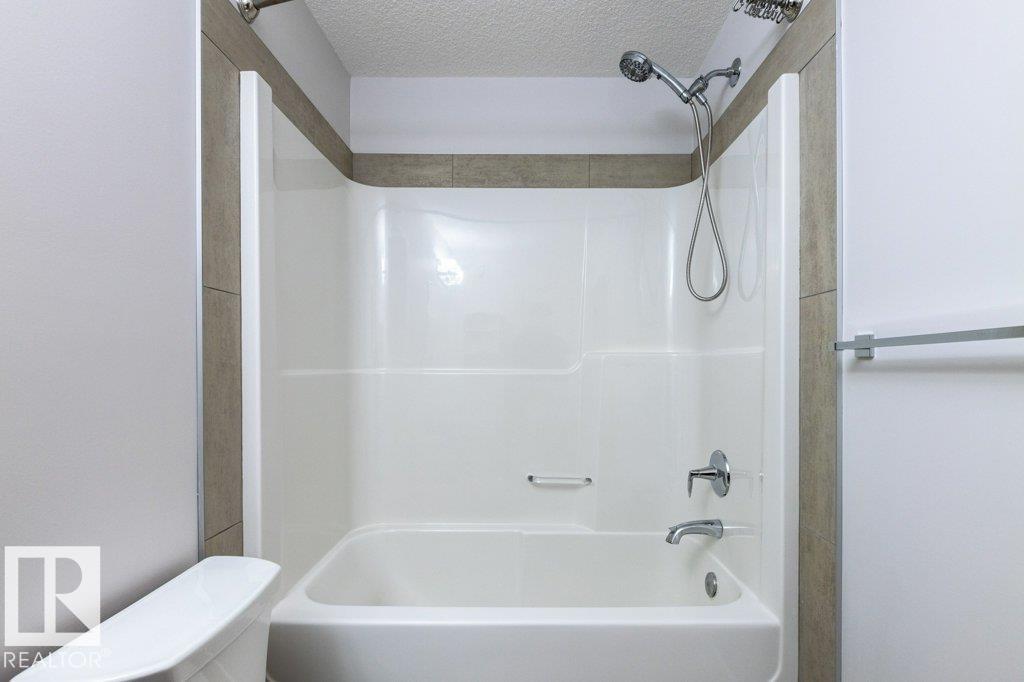 Photo 59 of 7214 Cardinal Wy Sw, Edmonton AB