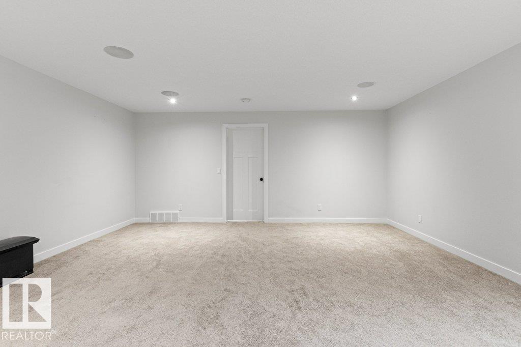 Photo 1 of 7214 Cardinal Wy Sw, Edmonton AB