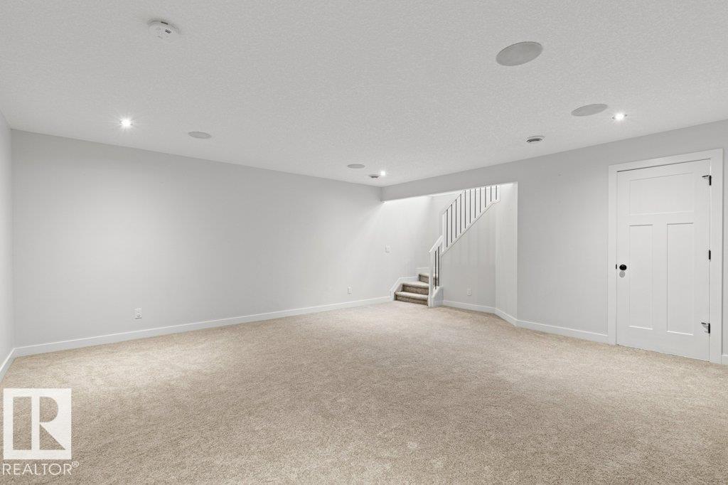 Photo 52 of 7214 Cardinal Wy Sw, Edmonton AB