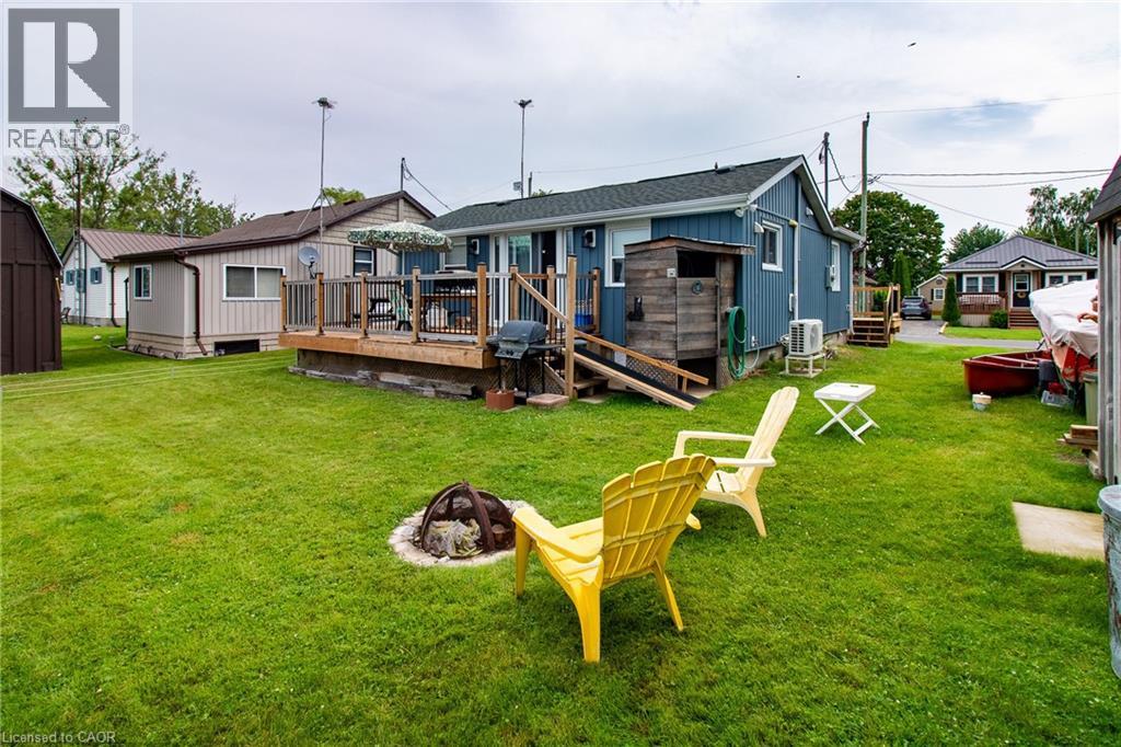Photo 47 of 20 4th Avenue, Long Point ON