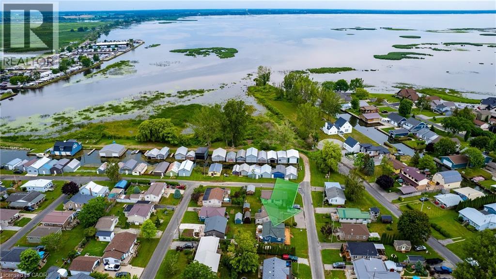 Photo 46 of 20 4th Avenue, Long Point ON