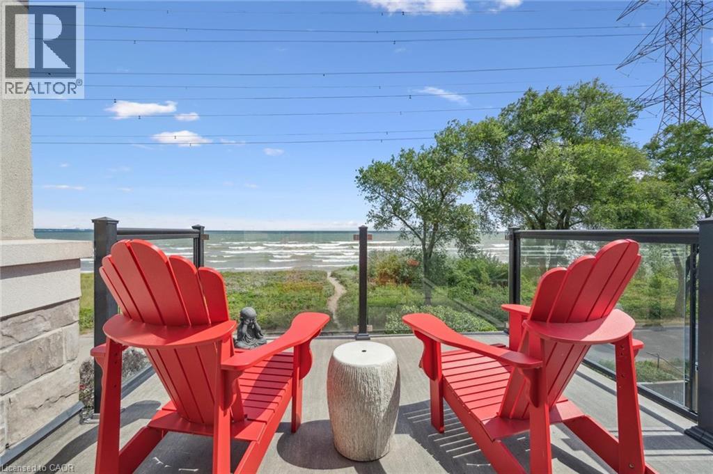 Photo 34 of 1081 Beach Boulevard, Hamilton ON