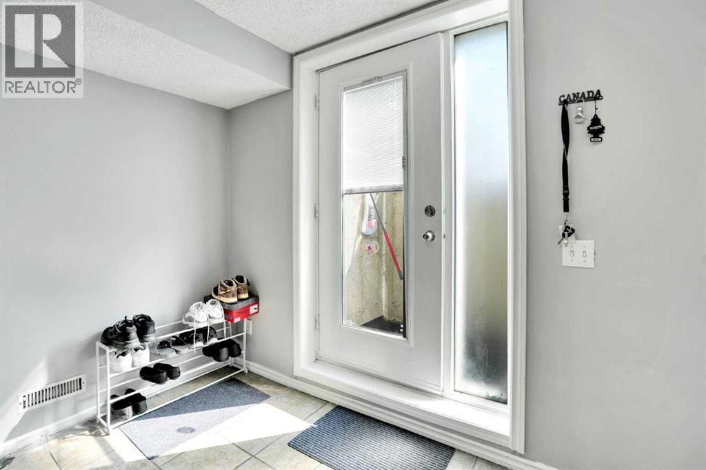 Single Family House 4 Level for Sale in  Saddlemead Road NE Saddle Ridge Calgary 