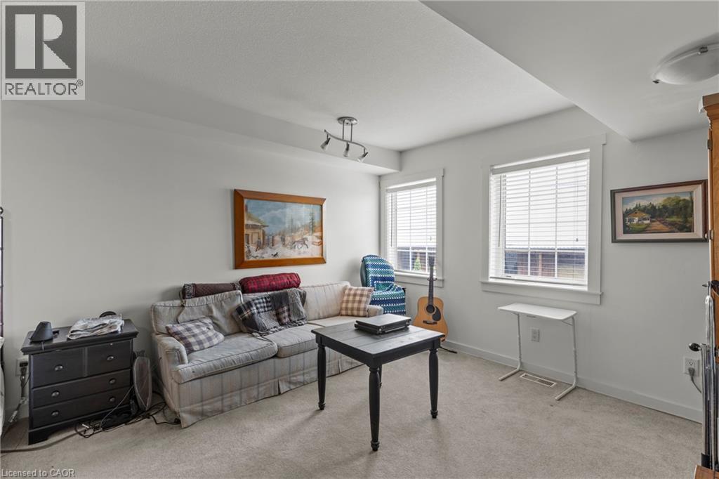 Photo 20 of 49 Ontario Street Unit 1, Grimsby ON