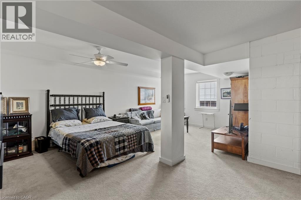 Photo 10 of 49 Ontario Street Unit 1, Grimsby ON