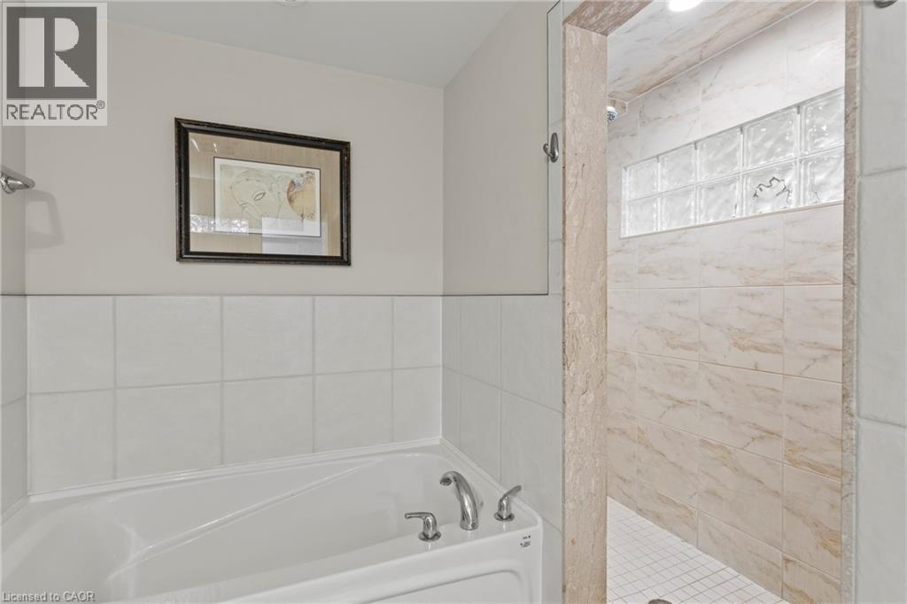 Photo 21 of 49 Ontario Street Unit 1, Grimsby ON