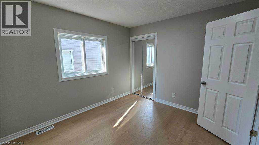 Photo 25 of 42 Bridleridge Street, Kitchener ON