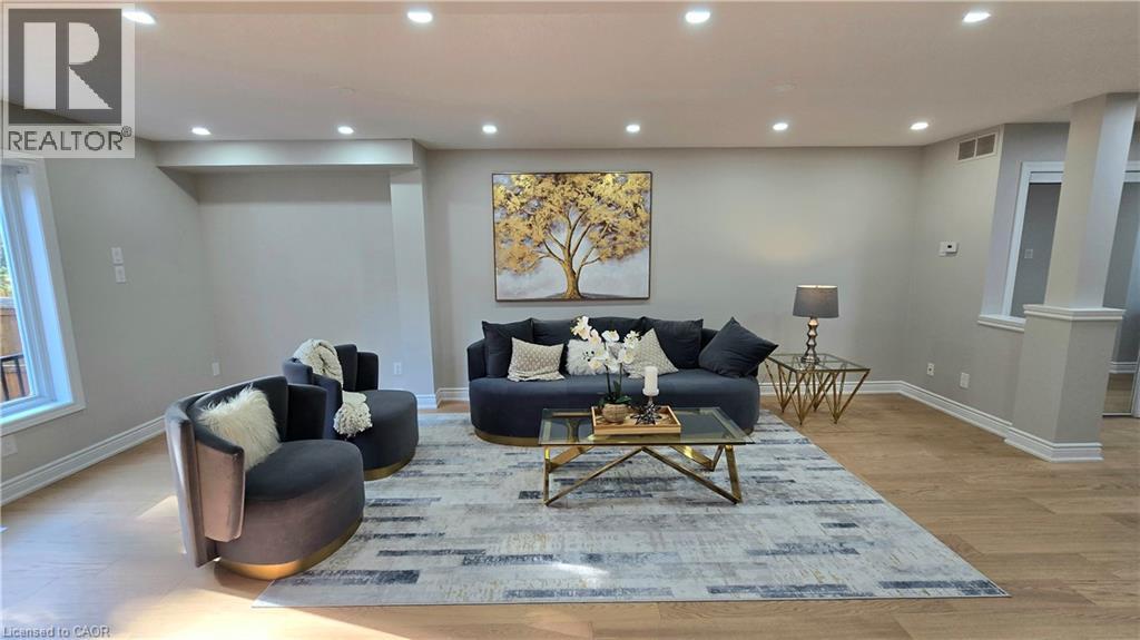 Photo 13 of 42 Bridleridge Street, Kitchener ON