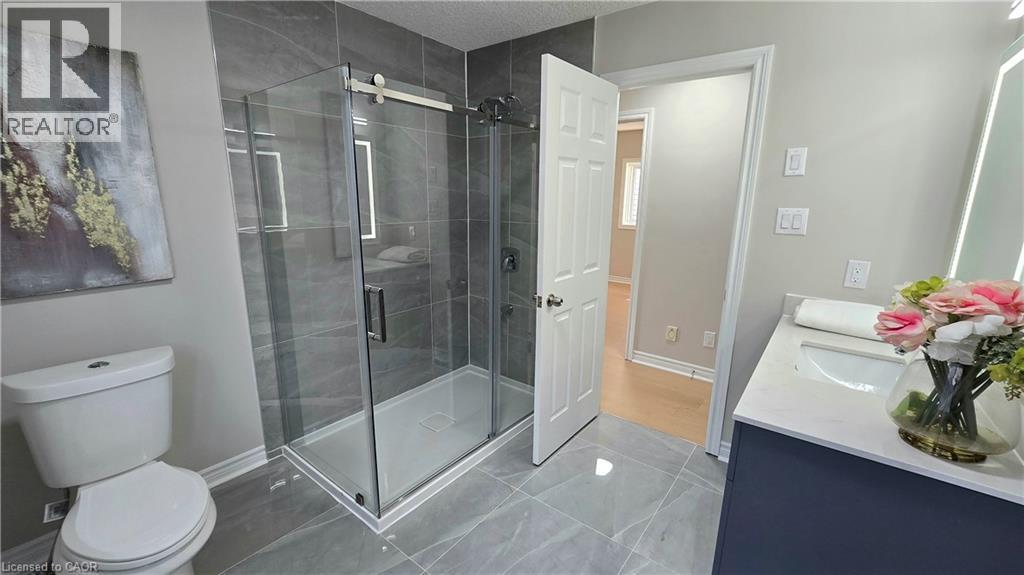 Photo 24 of 42 Bridleridge Street, Kitchener ON
