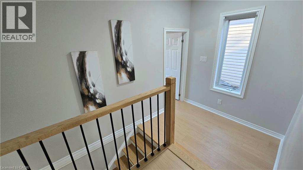 Photo 16 of 42 Bridleridge Street, Kitchener ON