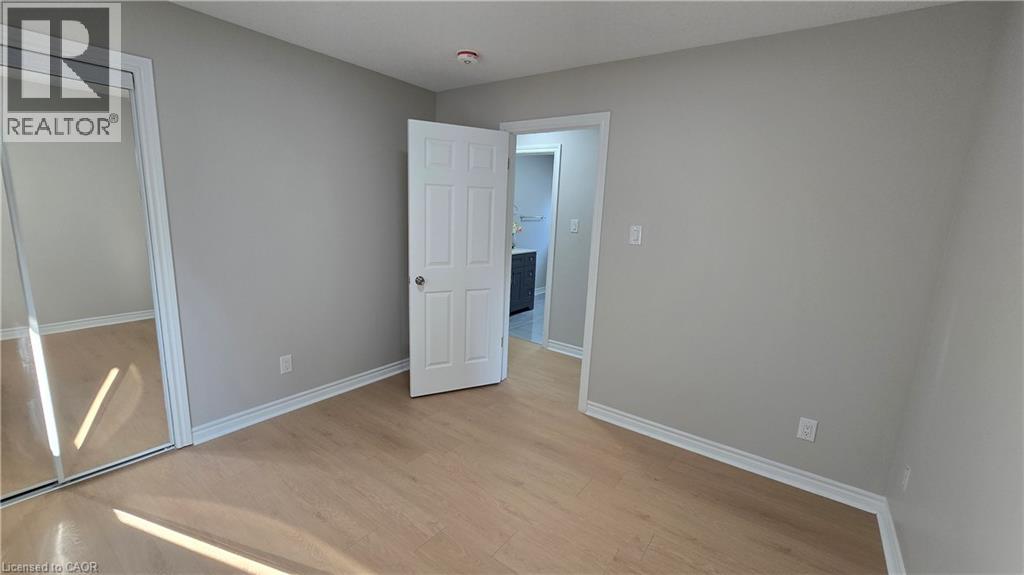 Photo 26 of 42 Bridleridge Street, Kitchener ON