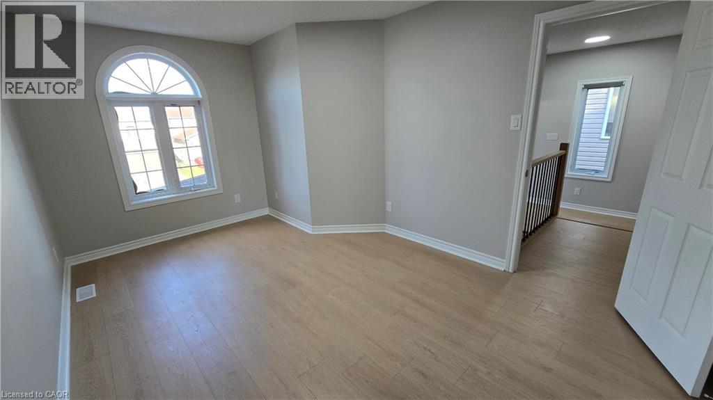Photo 21 of 42 Bridleridge Street, Kitchener ON