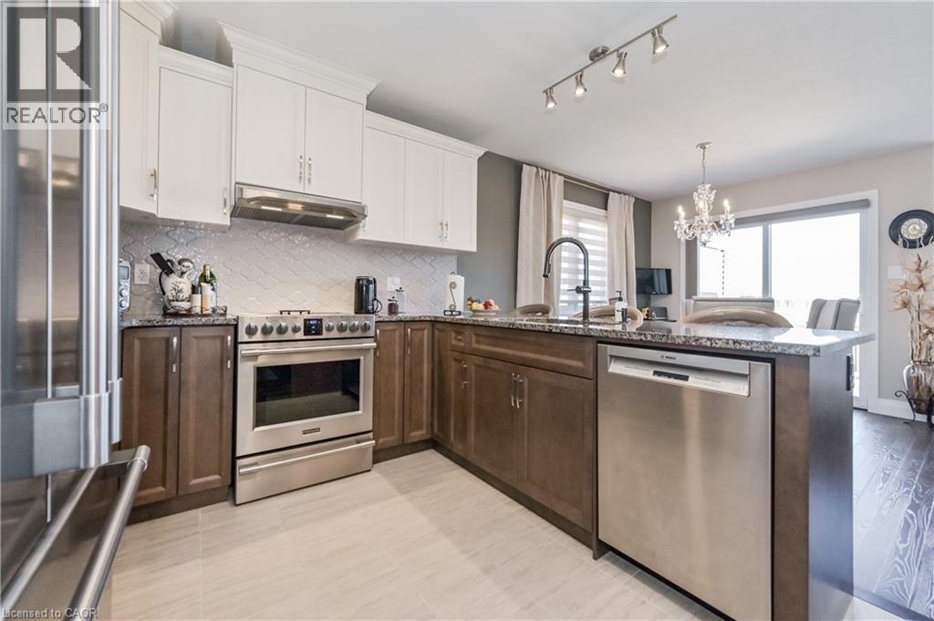 Photo 28 of 130 Bridge Crescent, Palmerston ON