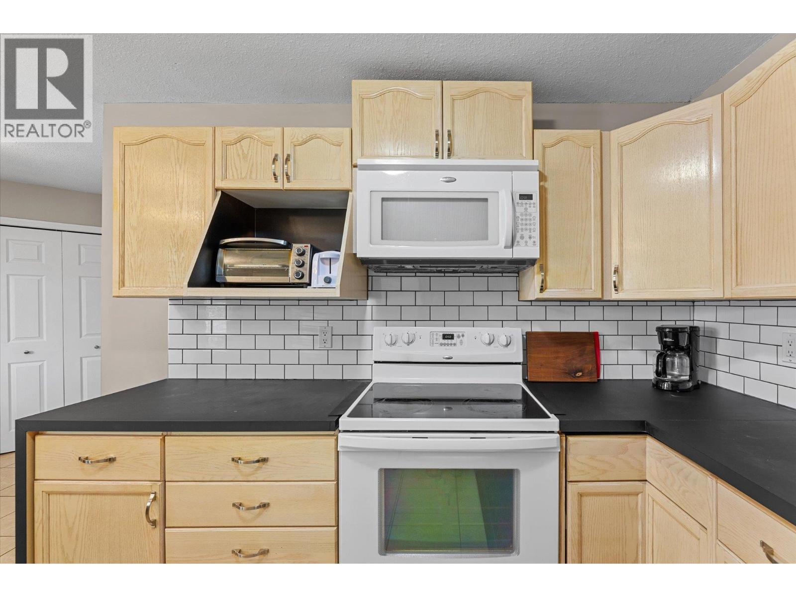 109-4 7841 Highway 97 N Other, Kelowna