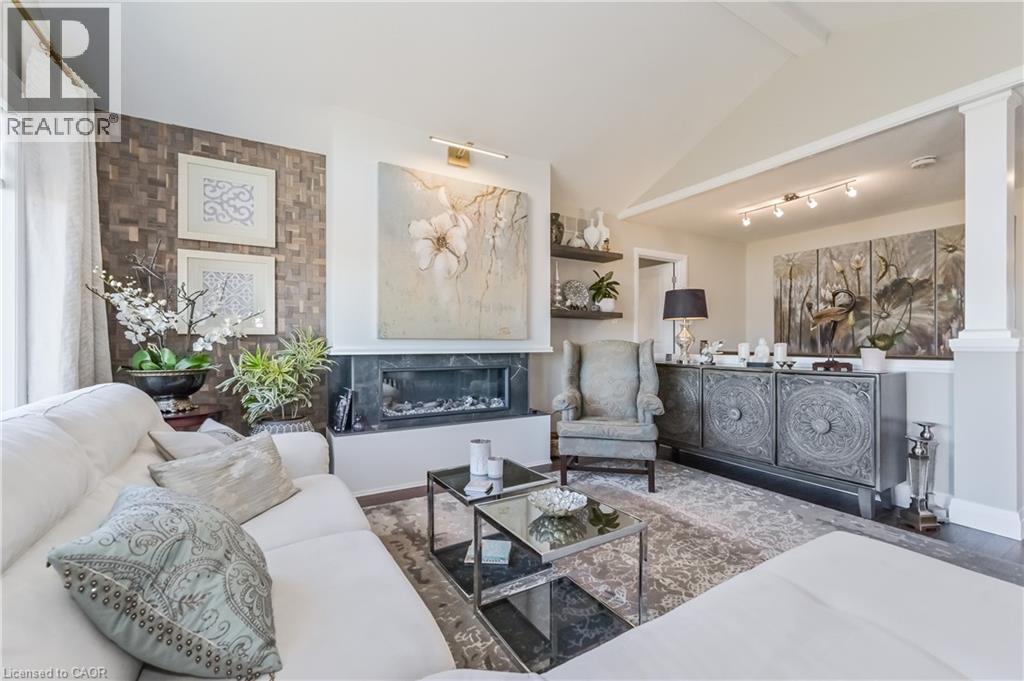 Photo 18 of 130 Bridge Crescent, Palmerston ON