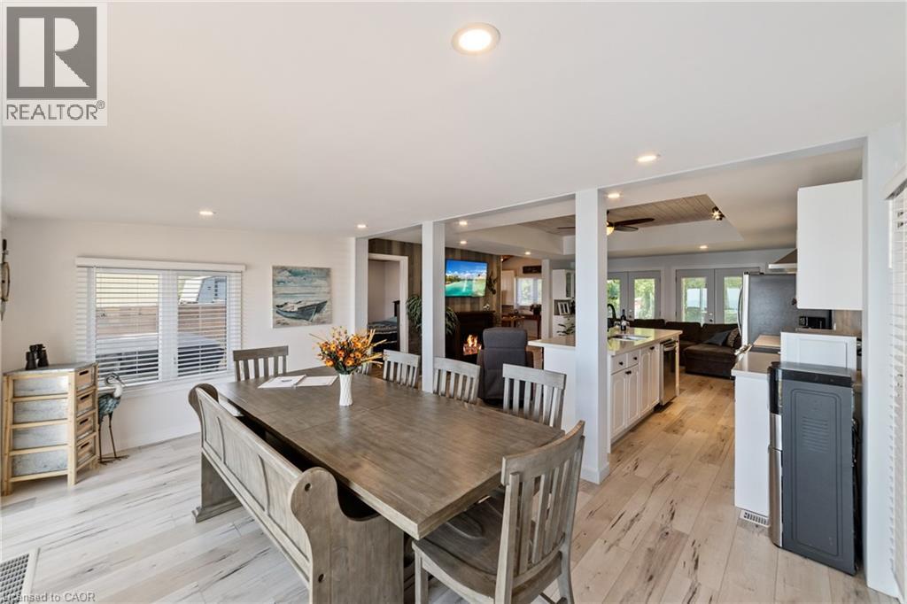 Photo 20 of 2094 Lakeshore Road, Dunnville ON