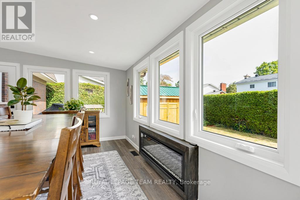 Photo 26 of 3 Roberta Crescent, Ottawa ON