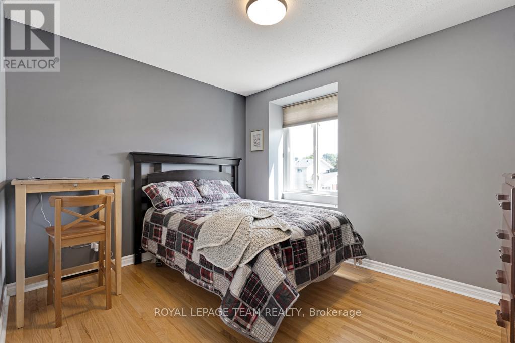 Photo 39 of 3 Roberta Crescent, Ottawa ON