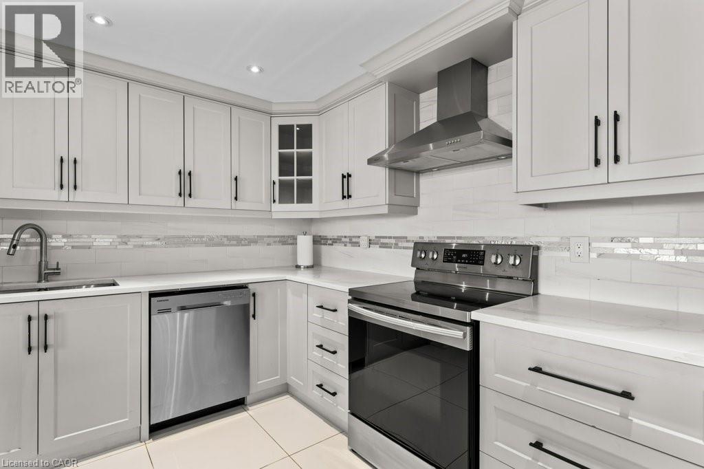 Photo 16 of 40 Harrisford Street Unit 305, Hamilton ON