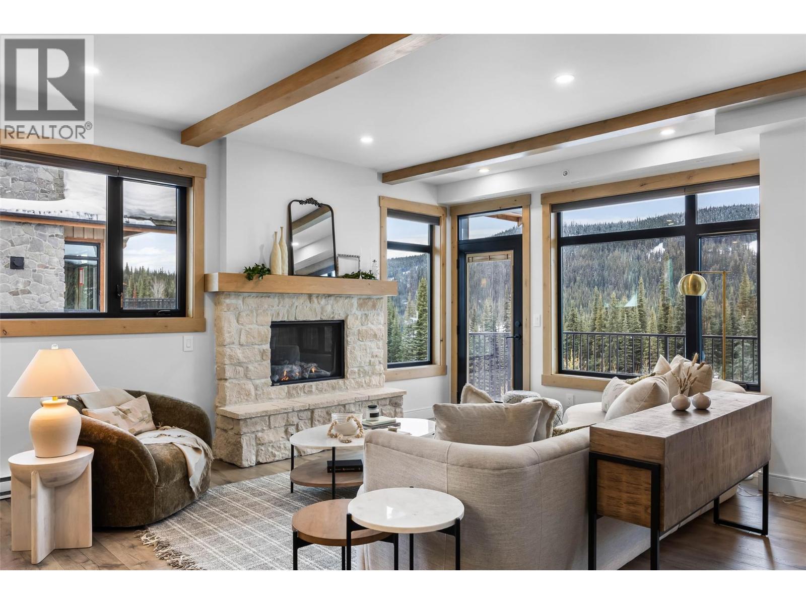 7005 MCGILLIVRAY LAKE Drive Unit# 15, Sun Peaks