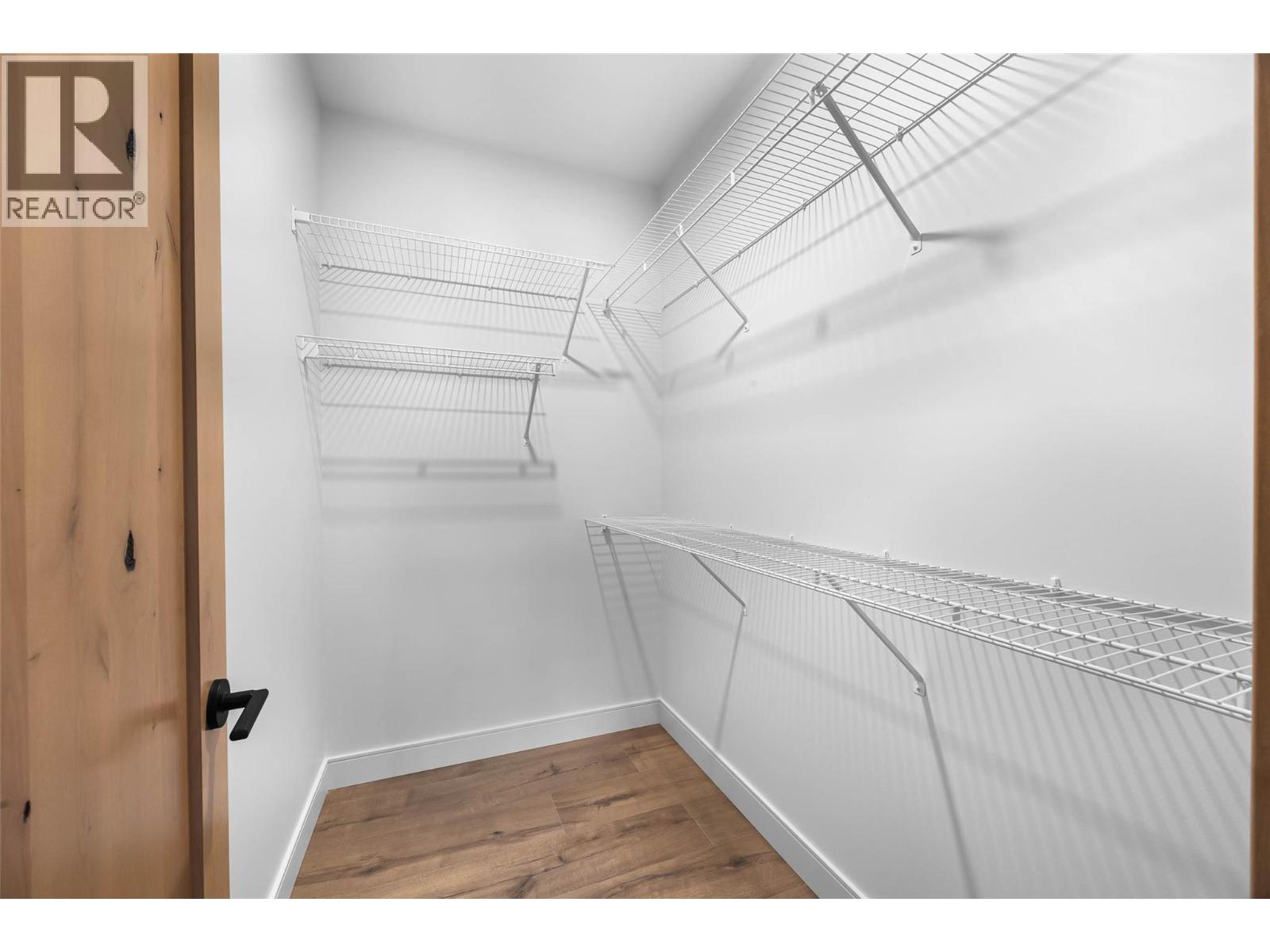 7005 MCGILLIVRAY LAKE Drive Unit# 15, Sun Peaks
