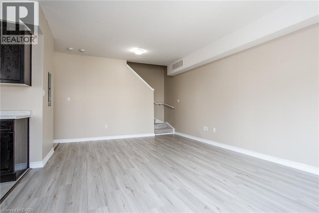 Photo 15 of 70 Willowrun Drive Unit H 3, Kitchener ON