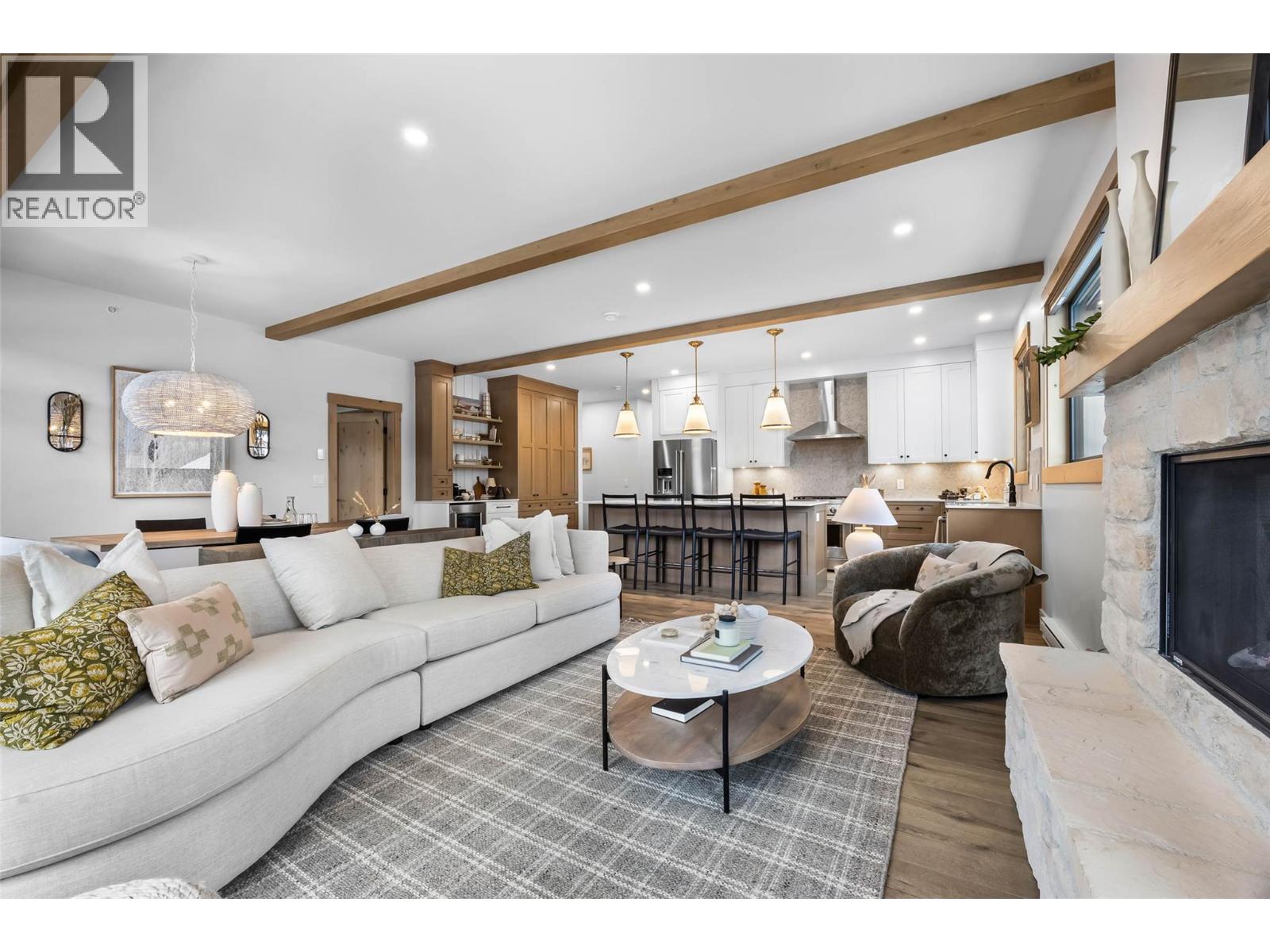 7005 MCGILLIVRAY LAKE Drive Unit# 18, Sun Peaks