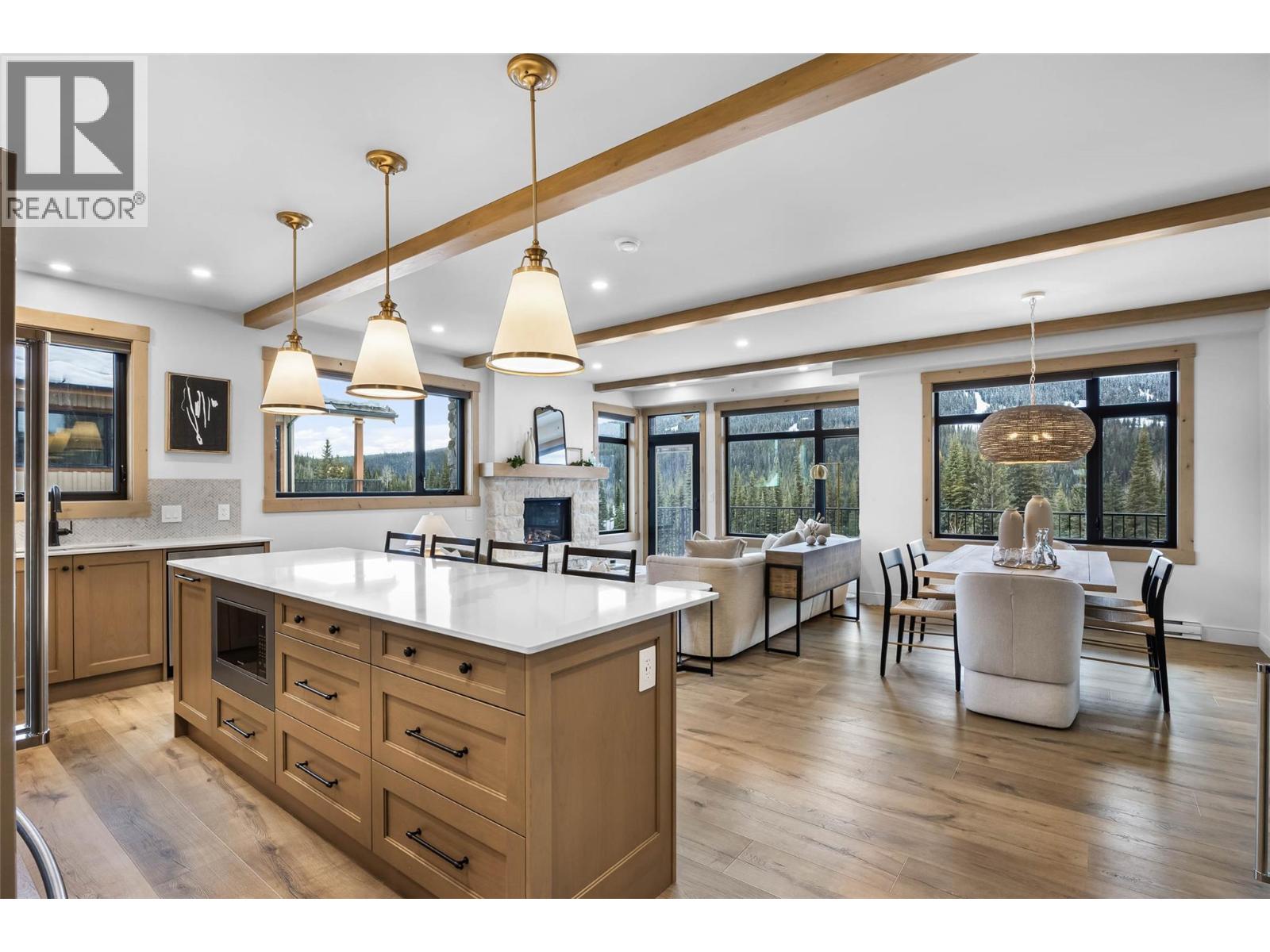 7005 MCGILLIVRAY LAKE Drive Unit# 18, Sun Peaks
