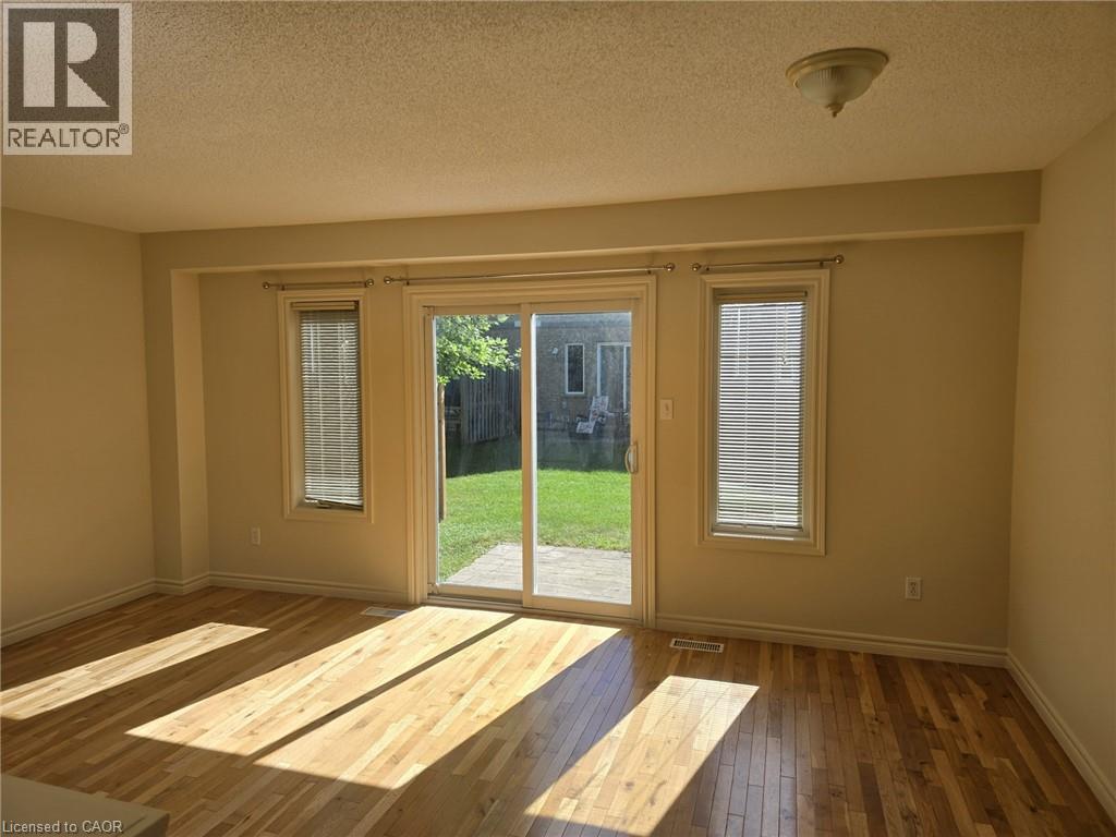 Photo 8 of 30 Vaughan Street Unit 66, Guelph ON