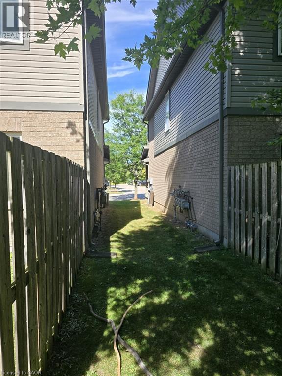 Photo 7 of 30 Vaughan Street Unit 66, Guelph ON